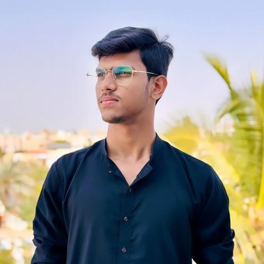 Aliyan H. - Freelance Developer