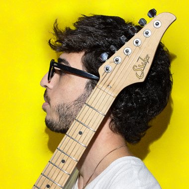 Angelo V. - Freelance Session Artist