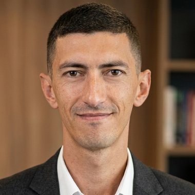 Oussama B. - Freelance Copywriter