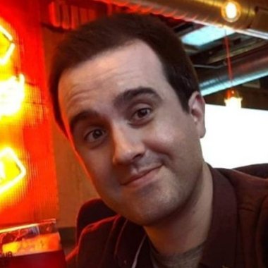 Kelvin F. - Freelance Designer