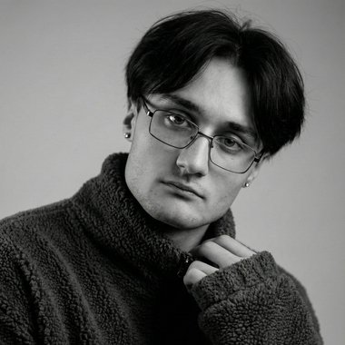 Artem I. - Freelance Ui Designer