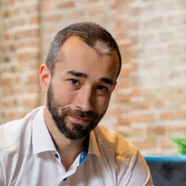 Valentin M. - Freelance Project Manager