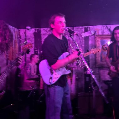 Harry M. - Freelance Songwriter