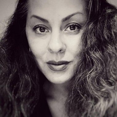 Vanelle H. - Freelance Writer