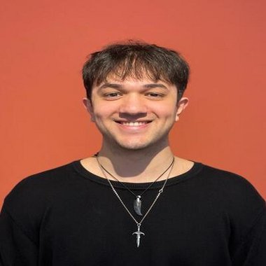 Ahmet K. - Freelance Social Media Freelancer