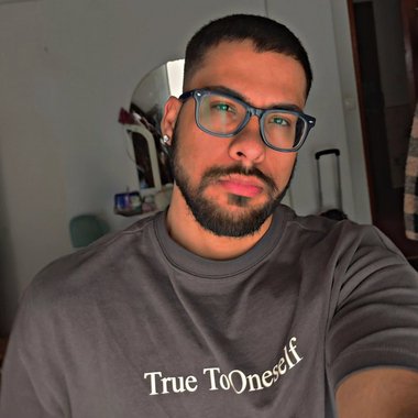 VITOR S. - Freelance Web Developer