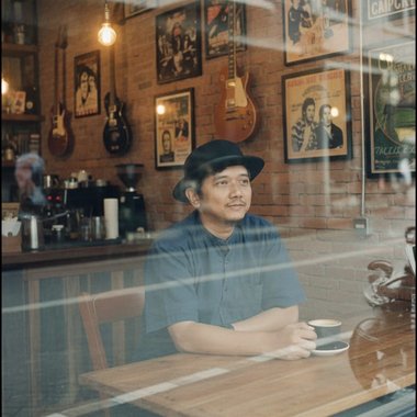 TEGUH P. - Freelance Graphic Designer