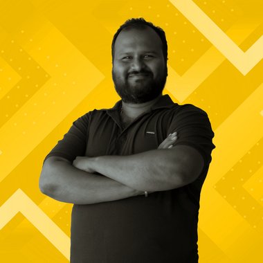 nandamograph - Freelance Graphic Designer