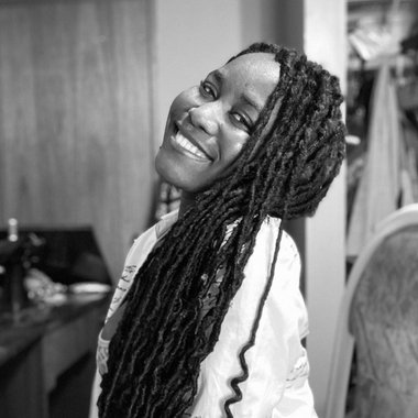 Nunu - Freelance Songwriter