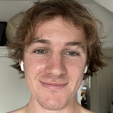 Dominic C. - Freelance Brand Designer