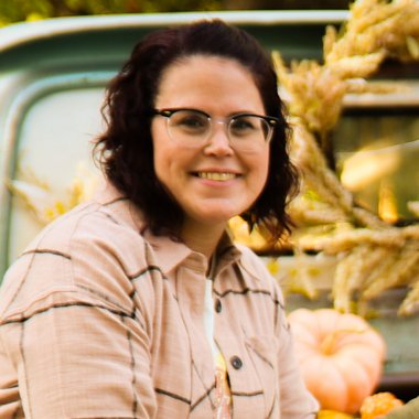 Dawn C. - Freelance Videographer