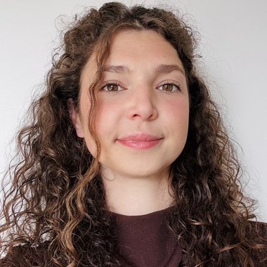 Lucile C. - Freelance Video Editor