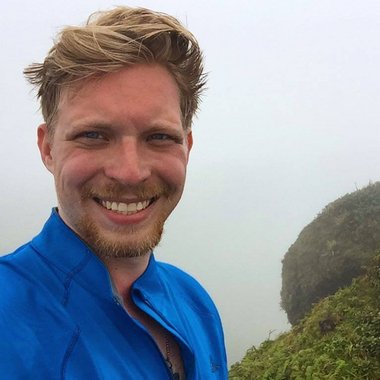 Alexander M. - Freelance Digital Marketer