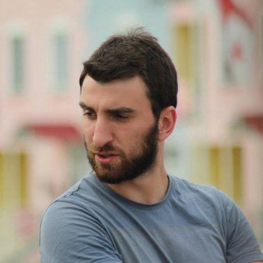 Givi C. - Freelance Web Developer