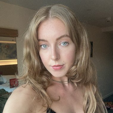 Ellie D. - Freelance Project Manager