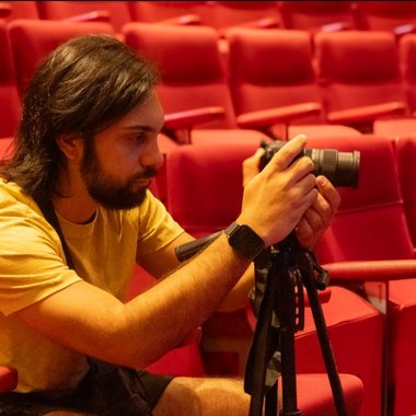 Santiago R. - Freelance Film Producer