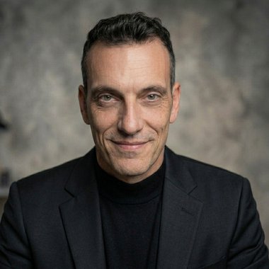 Milu G. - Freelance 3d Visualizer