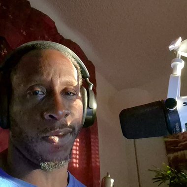 Mr. M. - Freelance Creative Producer