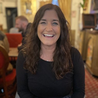 Nicky S. - Freelance Digital Marketer