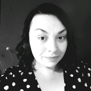 KATE B. - Freelance Digital Marketer