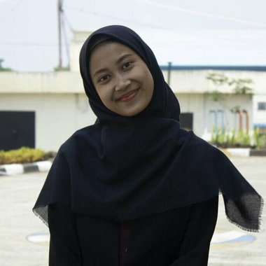 NABILA Z. - Freelance Social Media Freelancer