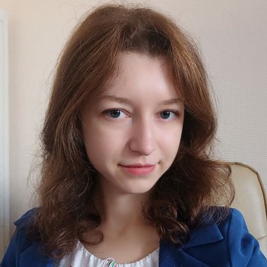 Viktoria - Freelance Book Cover Designer