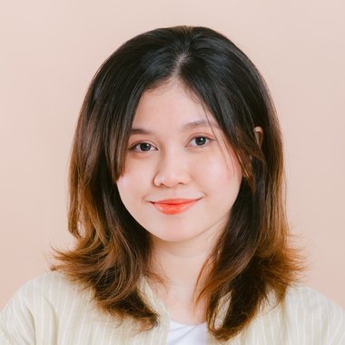 Kersteen L. - Freelance Designer