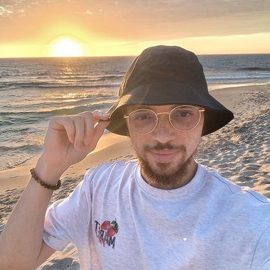 Anthony D. - Freelance Front End Developer