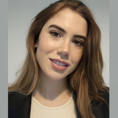 Ada Y. - Freelance Web Developer