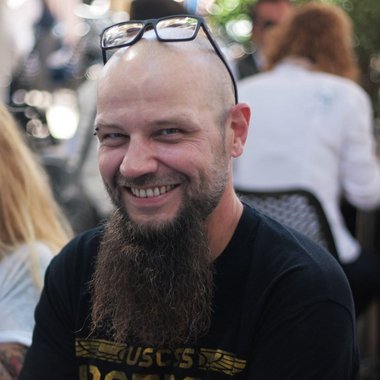 Nicolas D. - Freelance Videographer