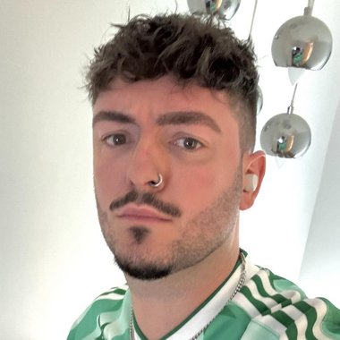 Joshua H. - Freelance Content Creator