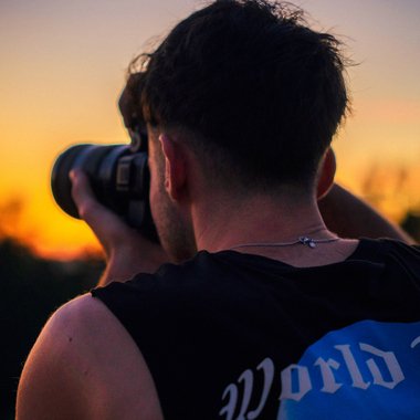 Vincent M. - Freelance Camera Operator