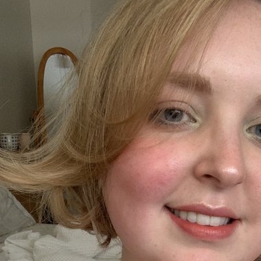 Marissa W. - Freelance Singer