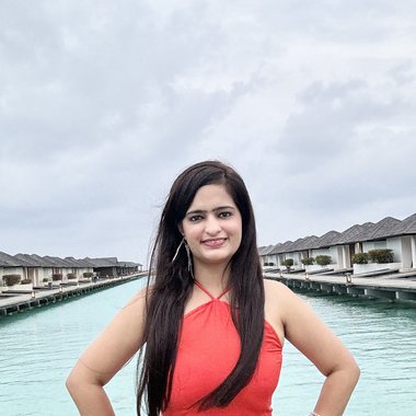 Jasika D. - Freelance Product Marketer