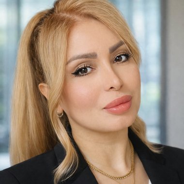 Ella - Freelance Photoshop Editor