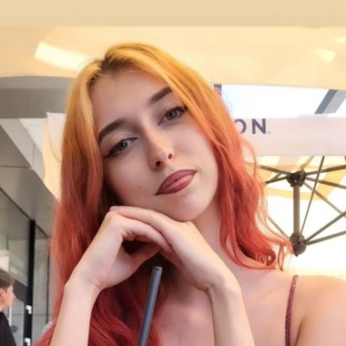 Maria S. - Freelance Content Creator