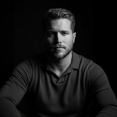 Manuel S. - Freelance Architect