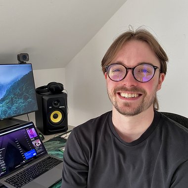 Charlie L. - Freelance Music Editor