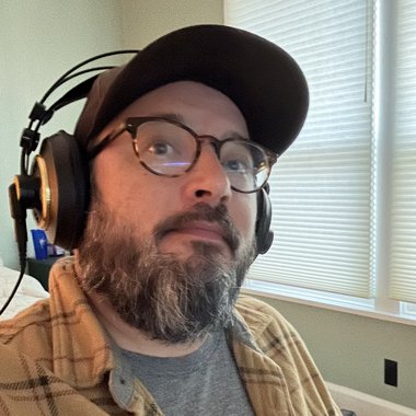 Geoffrey F. - Freelance Video Editor