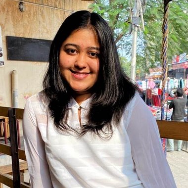 Akshita J. - Freelance Web Designer