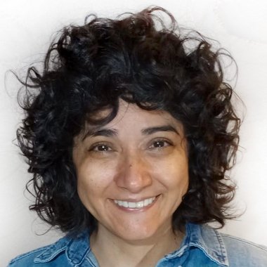 Daniela D. - Freelance Web Developer
