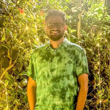 Vibhav Y. - Freelance Developer