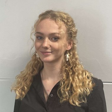 Anna J. - Freelance Social Media Freelancer