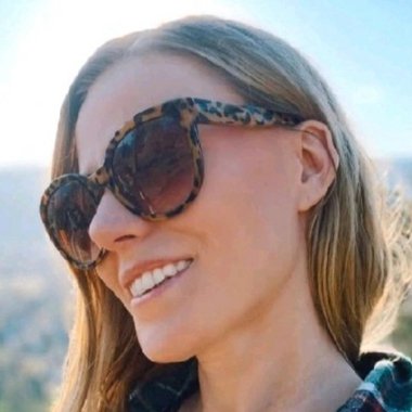 Jenisa C. - Freelance 2d Animator