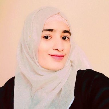 HUMMAIRA I. - Freelance Ecommerce Developer