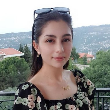 Zeina J. - Freelance Designer