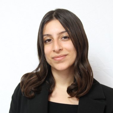 Salomi A. - Freelance Graphic Designer