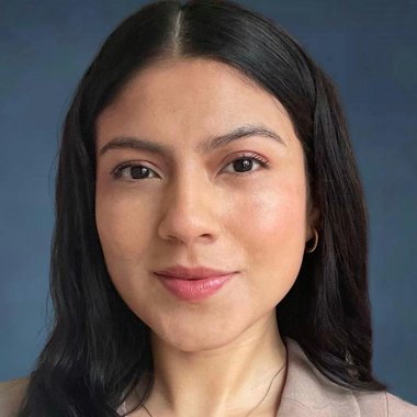 Liz M. - Freelance Content Creator