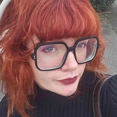 Laina J. - Freelance Artist