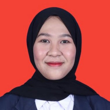 Raihannisa F. - Freelance Digital Marketer